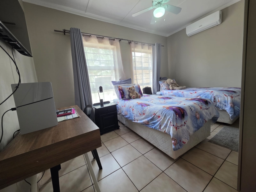 3 Bedroom Property for Sale in Carters Glen Northern Cape